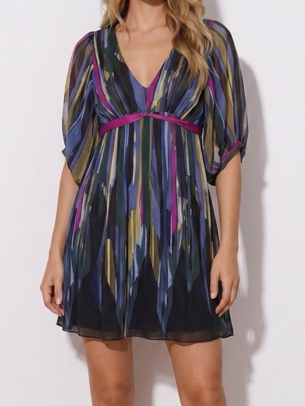 Ted Baker London
Colorful Dress Size 0